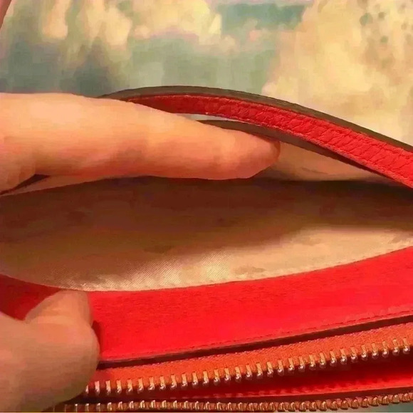 Kate Spade Leather Jackson in Stoplight Small Tab Crossbody Purse - Picture 12 of 17